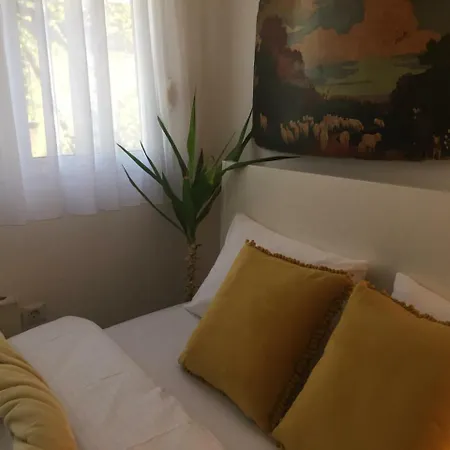 Apartment Jastuk Belgrad Exteriör bild